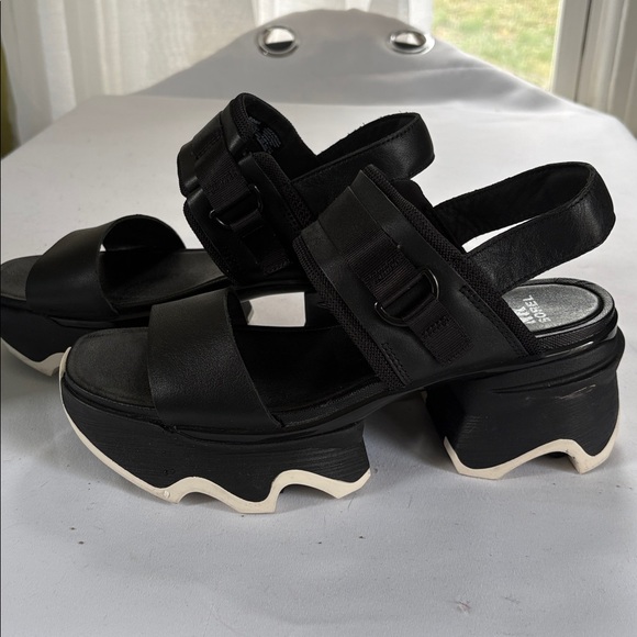 Sorel Women's Kinetic Impact Slingback Heel Sandal 8.5 - Picture 3 of 10